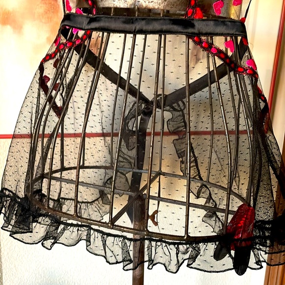 NWT Victoria’s Secret Sheer Sweet Négligé Top Piece Hearts Lace XL - Picture 3 of 7